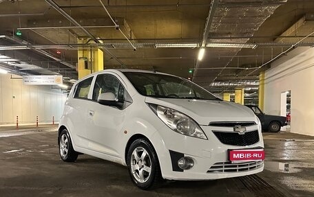 Chevrolet Spark III, 2011 год, 540 000 рублей, 1 фотография