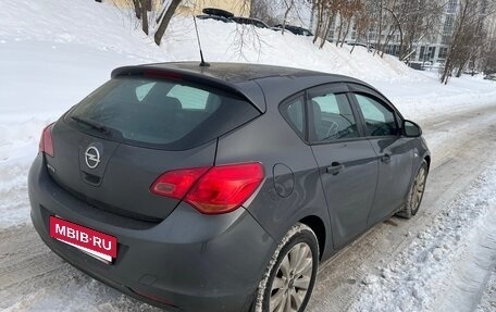 Opel Astra J, 2011 год, 620 000 рублей, 5 фотография