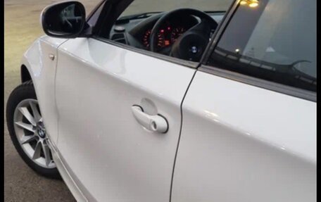 BMW 1 серия, 2011 год, 490 000 рублей, 8 фотография