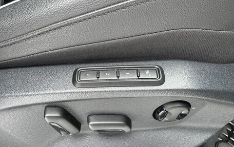 Volkswagen Tiguan II, 2020 год, 3 550 000 рублей, 7 фотография