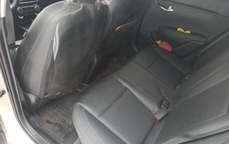 KIA Rio IV, 2018 год, 1 620 000 рублей, 2 фотография