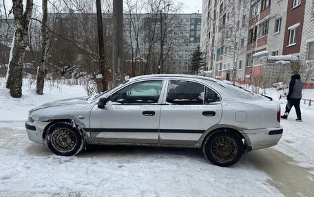 Mitsubishi Carisma I, 2003 год, 100 000 рублей, 2 фотография