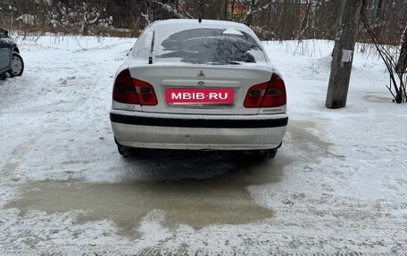 Mitsubishi Carisma I, 2003 год, 100 000 рублей, 3 фотография