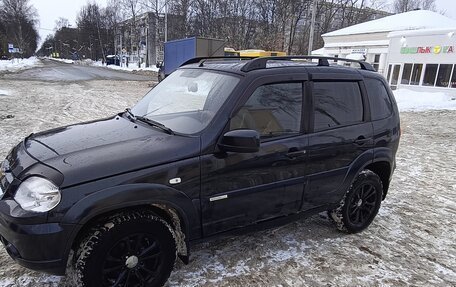 Chevrolet Niva I рестайлинг, 2013 год, 350 000 рублей, 2 фотография