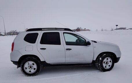Renault Duster I рестайлинг, 2014 год, 795 000 рублей, 3 фотография