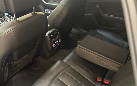 Audi A6, 2018 год, 2 600 000 рублей, 12 фотография