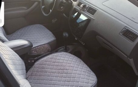 Ford Focus IV, 2004 год, 370 000 рублей, 2 фотография