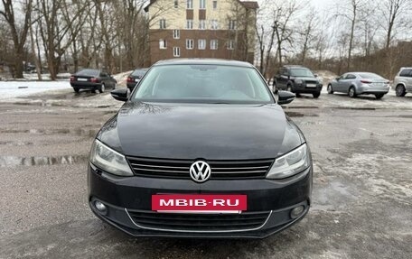 Volkswagen Jetta VI, 2013 год, 780 000 рублей, 5 фотография