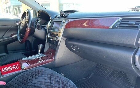 Toyota Camry, 2011 год, 1 550 000 рублей, 3 фотография