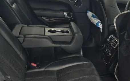 Land Rover Range Rover IV рестайлинг, 2014 год, 3 950 000 рублей, 4 фотография