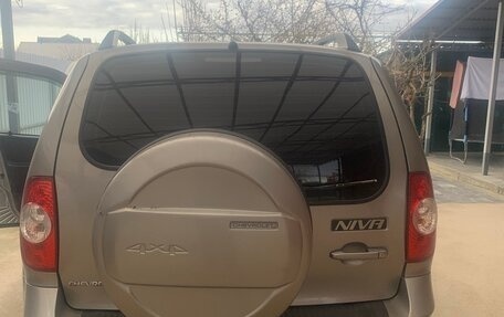Chevrolet Niva I рестайлинг, 2013 год, 650 000 рублей, 7 фотография