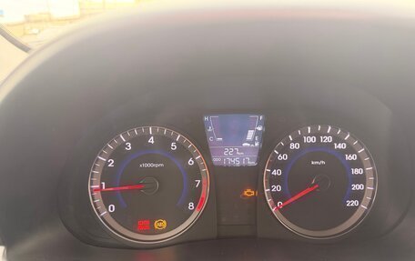 Hyundai Solaris II рестайлинг, 2013 год, 680 000 рублей, 7 фотография