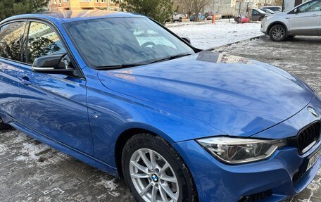 BMW 3 серия, 2018 год, 3 000 000 рублей, 2 фотография