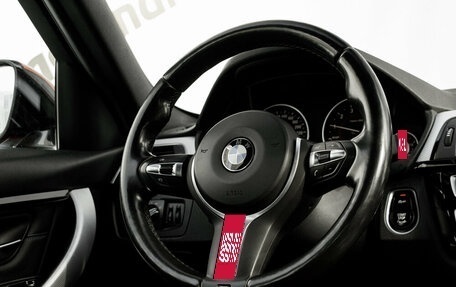 BMW 3 серия, 2018 год, 2 650 000 рублей, 14 фотография