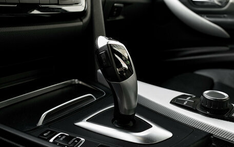 BMW 3 серия, 2018 год, 2 650 000 рублей, 20 фотография