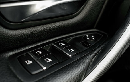 BMW 3 серия, 2018 год, 2 650 000 рублей, 22 фотография