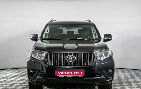 Toyota Land Cruiser Prado 150 рестайлинг 2, 2021 год, 6 590 000 рублей, 2 фотография