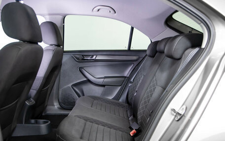 Skoda Rapid I, 2018 год, 1 295 000 рублей, 8 фотография