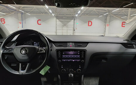 Skoda Octavia, 2018 год, 1 599 000 рублей, 14 фотография