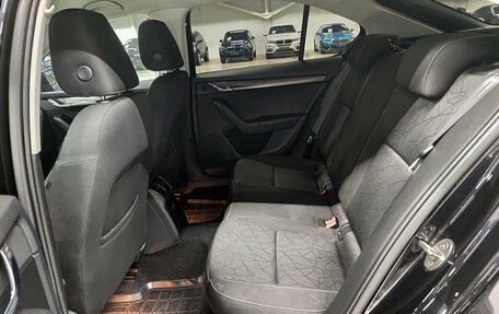 Skoda Octavia, 2018 год, 1 599 000 рублей, 12 фотография