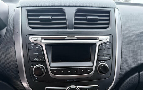 Hyundai Solaris II рестайлинг, 2014 год, 949 900 рублей, 14 фотография