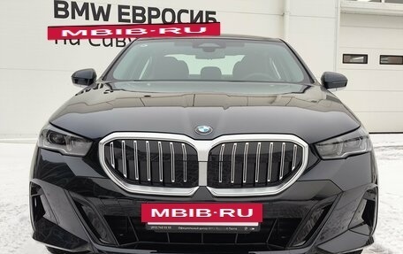 BMW 5 серия, 2025 год, 8 029 000 рублей, 3 фотография