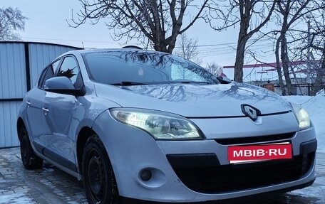 Renault Megane III, 2010 год, 520 000 рублей, 2 фотография