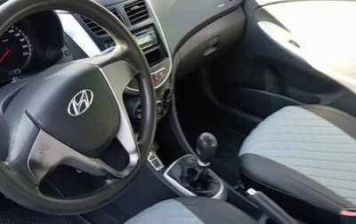 Hyundai Solaris II рестайлинг, 2011 год, 610 000 рублей, 1 фотография