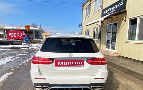 Mercedes-Benz E-Класс, 2017 год, 2 400 000 рублей, 5 фотография