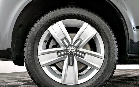 Volkswagen Multivan T6 рестайлинг, 2021 год, 6 495 000 рублей, 19 фотография