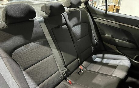 Hyundai Elantra VI рестайлинг, 2017 год, 1 390 000 рублей, 12 фотография