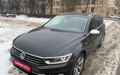Volkswagen Passat B8 рестайлинг, 2018 год, 2 750 000 рублей, 1 фотография