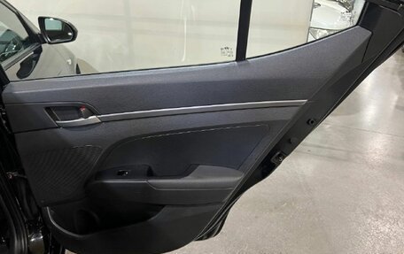 Hyundai Elantra VI рестайлинг, 2017 год, 1 390 000 рублей, 33 фотография