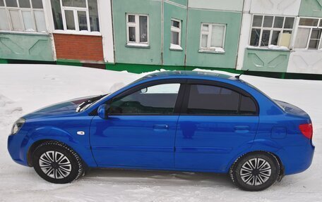 KIA Rio II, 2010 год, 650 000 рублей, 3 фотография
