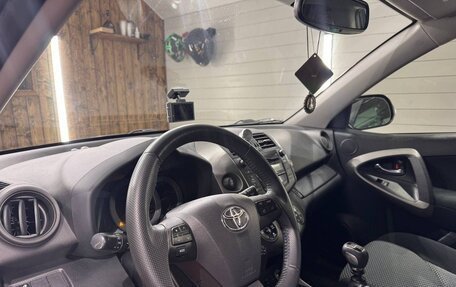 Toyota RAV4, 2011 год, 1 600 000 рублей, 12 фотография