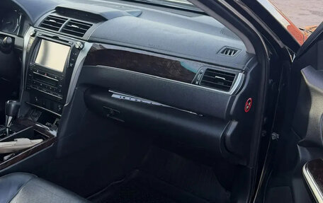 Toyota Camry, 2015 год, 1 930 000 рублей, 2 фотография