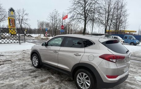 Hyundai Tucson III, 2017 год, 1 870 000 рублей, 9 фотография