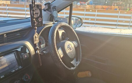 Toyota Vitz, 2019 год, 950 000 рублей, 8 фотография