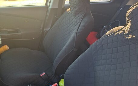 Toyota Vitz, 2019 год, 950 000 рублей, 11 фотография