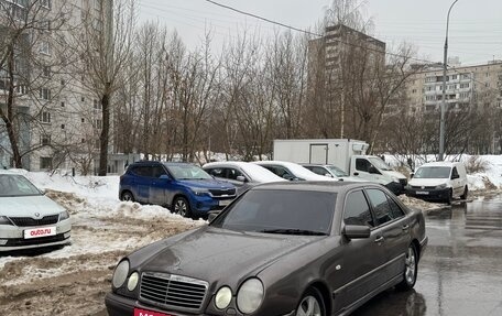 Mercedes-Benz E-Класс, 1996 год, 280 000 рублей, 6 фотография