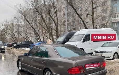 Mercedes-Benz E-Класс, 1996 год, 280 000 рублей, 7 фотография