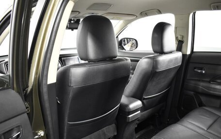 Mitsubishi Outlander III рестайлинг 3, 2018 год, 1 967 200 рублей, 5 фотография