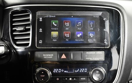 Mitsubishi Outlander III рестайлинг 3, 2018 год, 1 967 200 рублей, 11 фотография