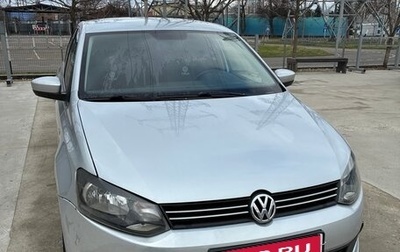 Volkswagen Polo VI (EU Market), 2015 год, 760 000 рублей, 1 фотография
