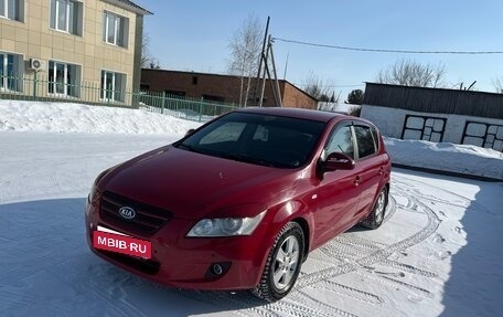 KIA cee'd I рестайлинг, 2008 год, 1 фотография