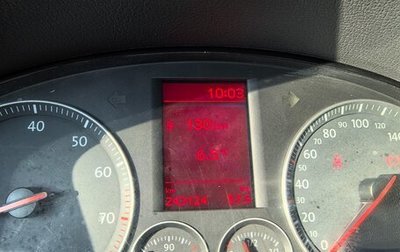 Volkswagen Touran III, 2005 год, 400 000 рублей, 1 фотография