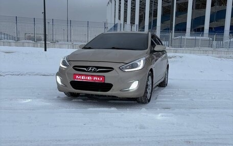 Hyundai Solaris II рестайлинг, 2012 год, 720 000 рублей, 1 фотография