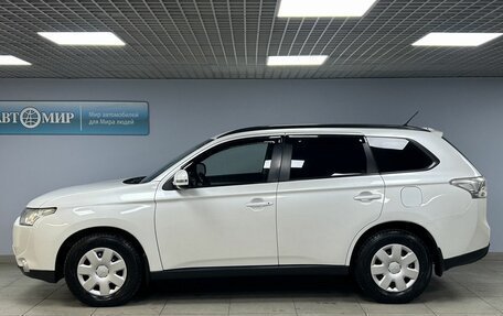 Mitsubishi Outlander III рестайлинг 3, 2013 год, 1 488 000 рублей, 4 фотография