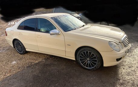 Mercedes-Benz E-Класс, 2009 год, 880 000 рублей, 8 фотография