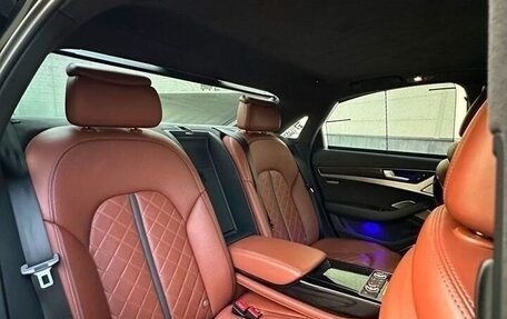 Audi S8, 2015 год, 4 500 000 рублей, 8 фотография